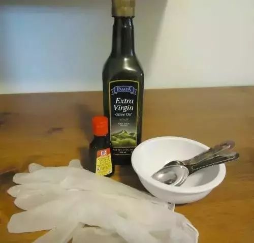 冬季手干裂解决妙招 教你几招护理手的好方法