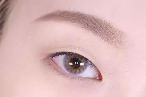 眼妆的画法步骤教程 10分钟教你画好眼妆的方法