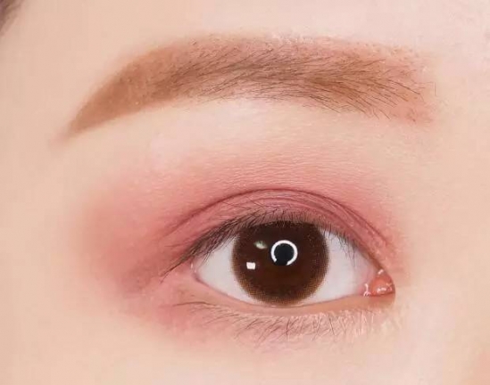 红色系眼妆画法教程  这才是红色系眼妆的正确打开方式