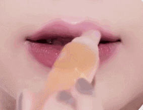唇妆的画法 女人和女神的差别就是一只小小的口红