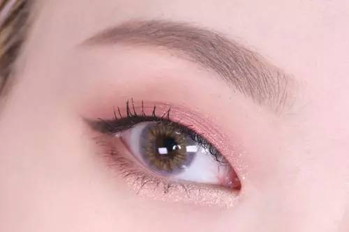 眼妆的画法步骤教程 10分钟教你画好眼妆的方法