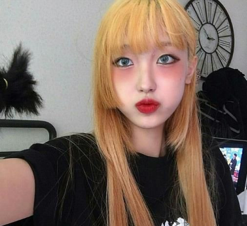 2025女生流行发型图片 甜美发型让你变美