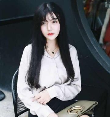 什么发型显年轻 女人这4种发型，非常显老！