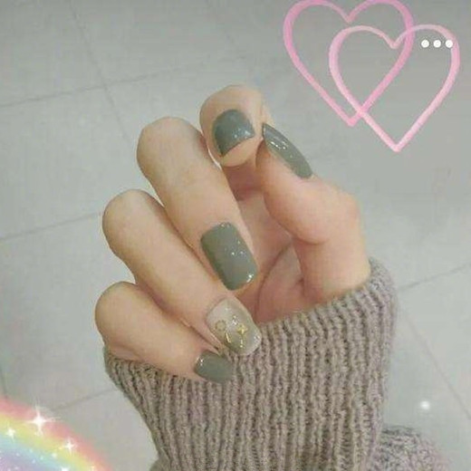新年指甲款式2025 过年当然来一款美的美甲