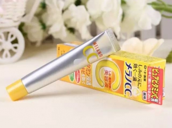 平价好用的美白精华 最便宜的不到30元