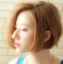 先涂乳液还是先涂眼霜 女生18岁之后一定要用眼霜吗