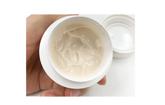 玉泽面霜怎么样 干燥肌的小水膜