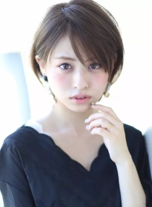 2025日系发型女 今年最火的日系发型推荐