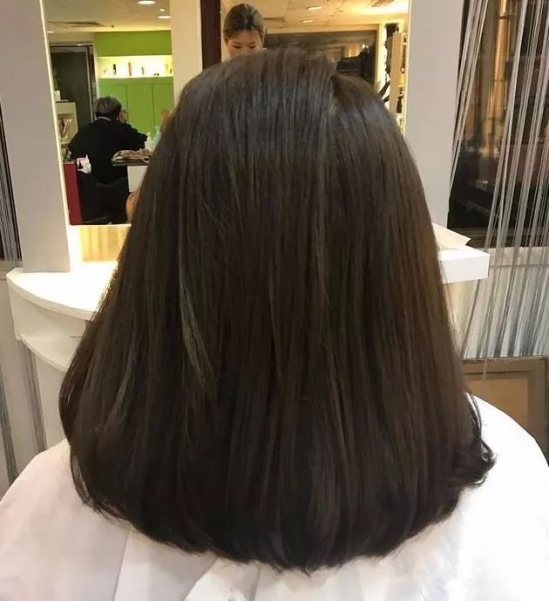 女神勾烫发发型图片 这一款发型简直漂亮极了