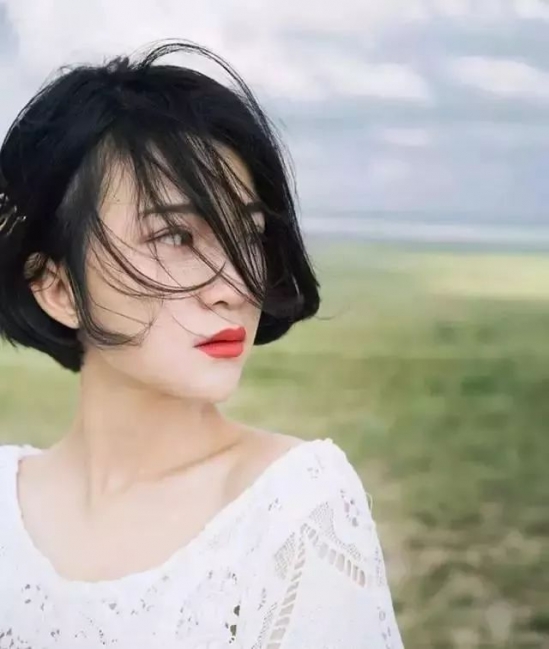 2025女生流行短发发型 这几款女生短发帅极了