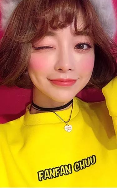 2024流行发型图片女 2024必看发型流行趋势