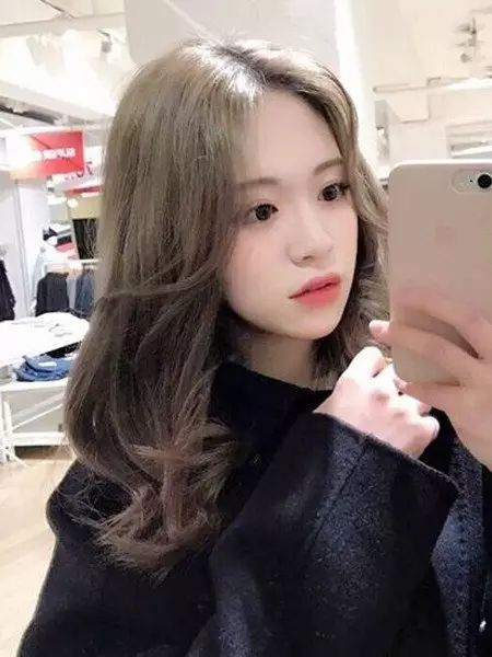 中长发发型2025图片 这些中长发造型好看极了