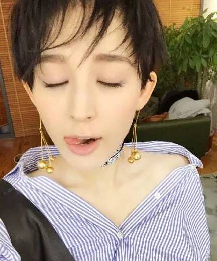 2025流行发型女中短发 多款今年流行发型推荐