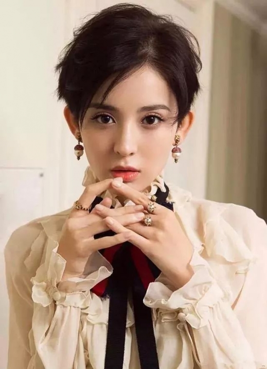 2025短发最新发型女 这4款必火