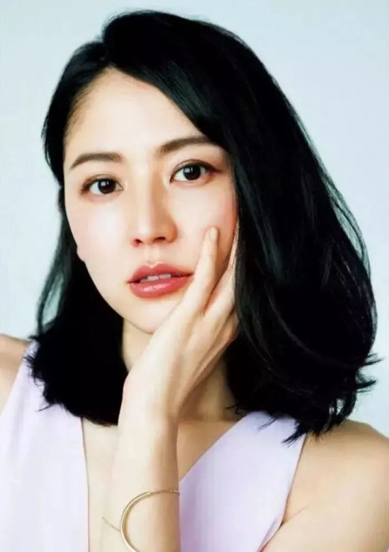 2025年流行什么发型女 长短直卷都在这里