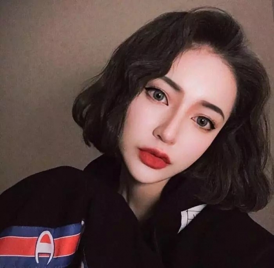 2024流行卷发发型 几款少女感爆棚的卷发推荐