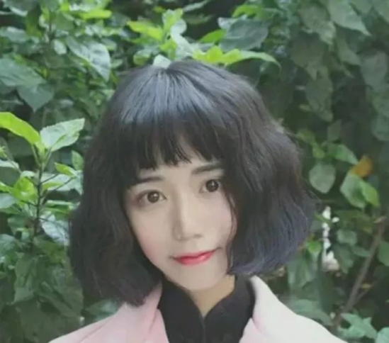2024流行卷发发型 几款少女感爆棚的卷发推荐