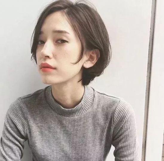 如何选择合适自己的发型 你有多高就适合多长的头发