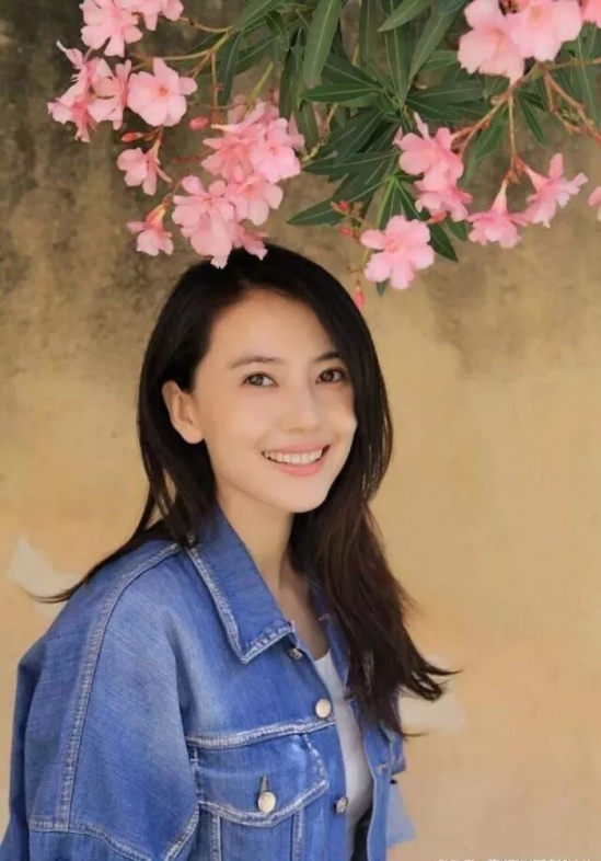 适合圆脸的发型 千万别被发型坑了哟
