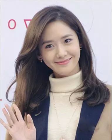 韩式发型女中长发 这几款韩式发型美爆了