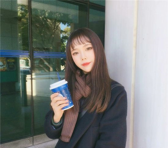 2025年女生新发型图片 换上准能美美哒