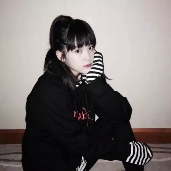 脸大的女生怎么扎马尾 这样扎才最美