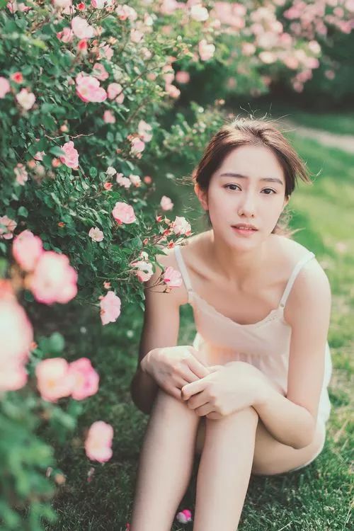 佛系发色是什么颜色 时尚圈早已流行“佛系色”了