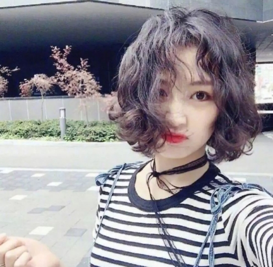 2025短发最新发型女 超美9款女生短发推荐