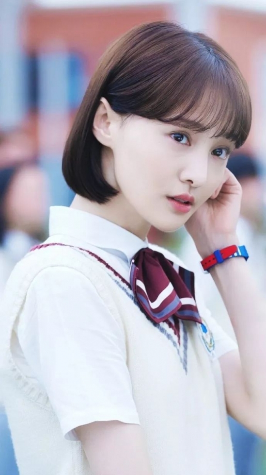 2025短发最新发型女 超美9款女生短发推荐