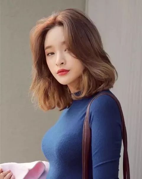 2025流行什么发型女 想换发型的看过来