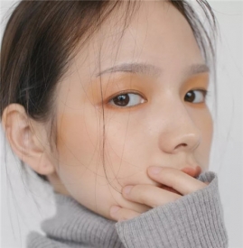 DIY美甲教程步骤图片 气场款香奈儿红唇美甲