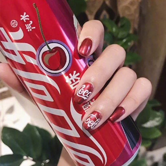 可口可乐美甲图片大全 最近大热的可口可乐了解一下