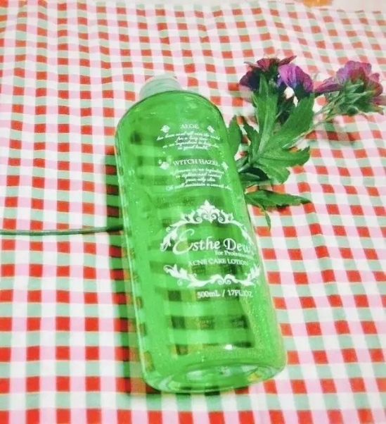 毛孔大用什么护肤品好 这些面膜化妆水了解下