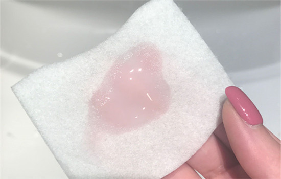 兰蔻蓝水和粉水的区别 帮你找到更适合的一款