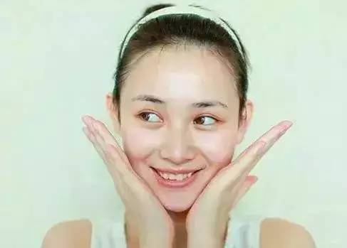 新手画淡妆步骤教程 新手如何画好淡妆