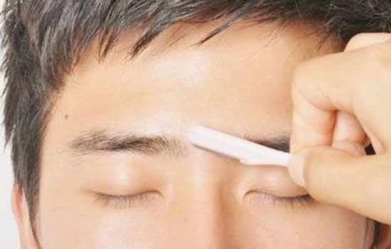 男士修一次眉多少钱 男士修眉到什么店修