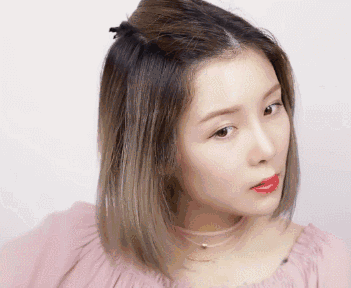 短发怎么打理更特别 不妨试试内扣吧