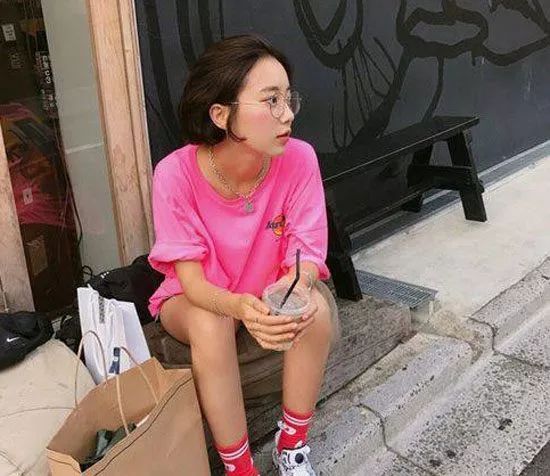 2025年流行什么短发女 看了你还敢剪短发吗