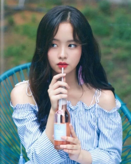 什么发型好看 直发还是卷发看这里就知道