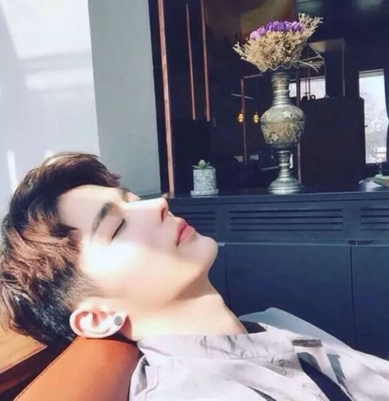 男生剪什么发型好看图 换个发型就能提升颜值哟