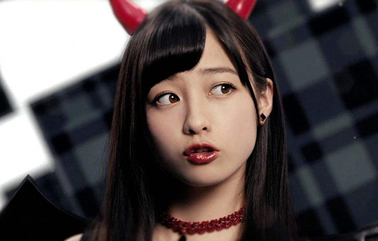 小恶魔妆容教程 来自桥本环奈的暴击