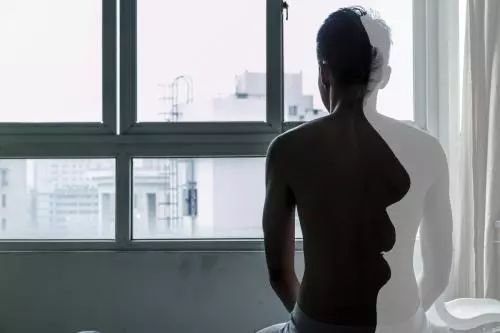 什么时候最孤独 到深处人孤独