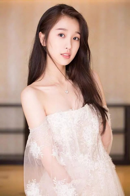 怎么和刚认识的女孩聊天 这么聊天她会上瘾