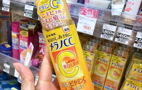 适合秋冬用的化妆水 冬天用什么化妆水好
