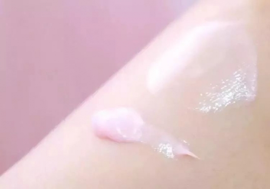 收缩毛孔洗面奶排行榜