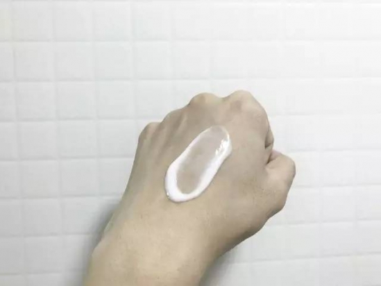 夏季油痘皮用什么护肤品
