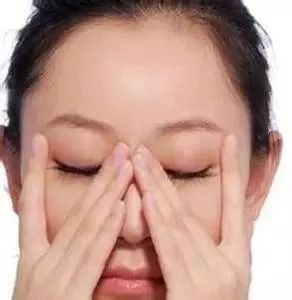 去眼袋的有效方法