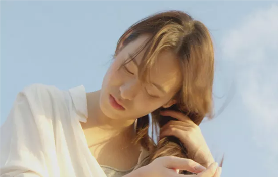 ahc神仙水搭配什么乳 ahc神仙水搭配什么用