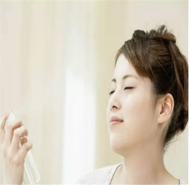 春季补水保湿的方法