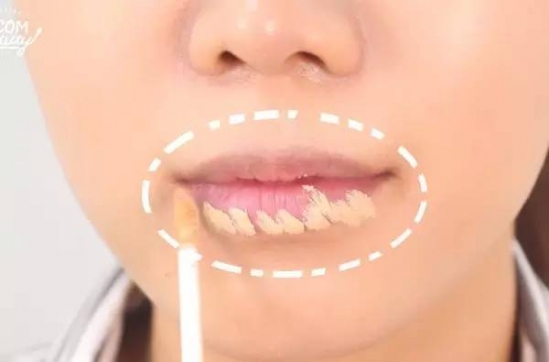 口红怎么涂好看